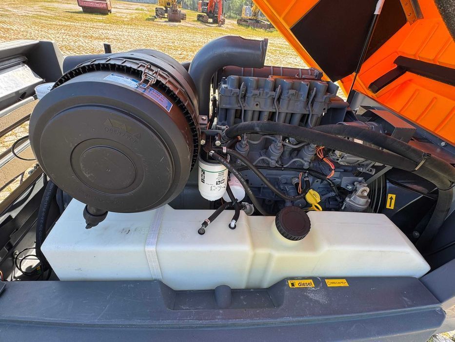 2015 Atlas Copco XAS97 Compressor de Ar Rebocável
