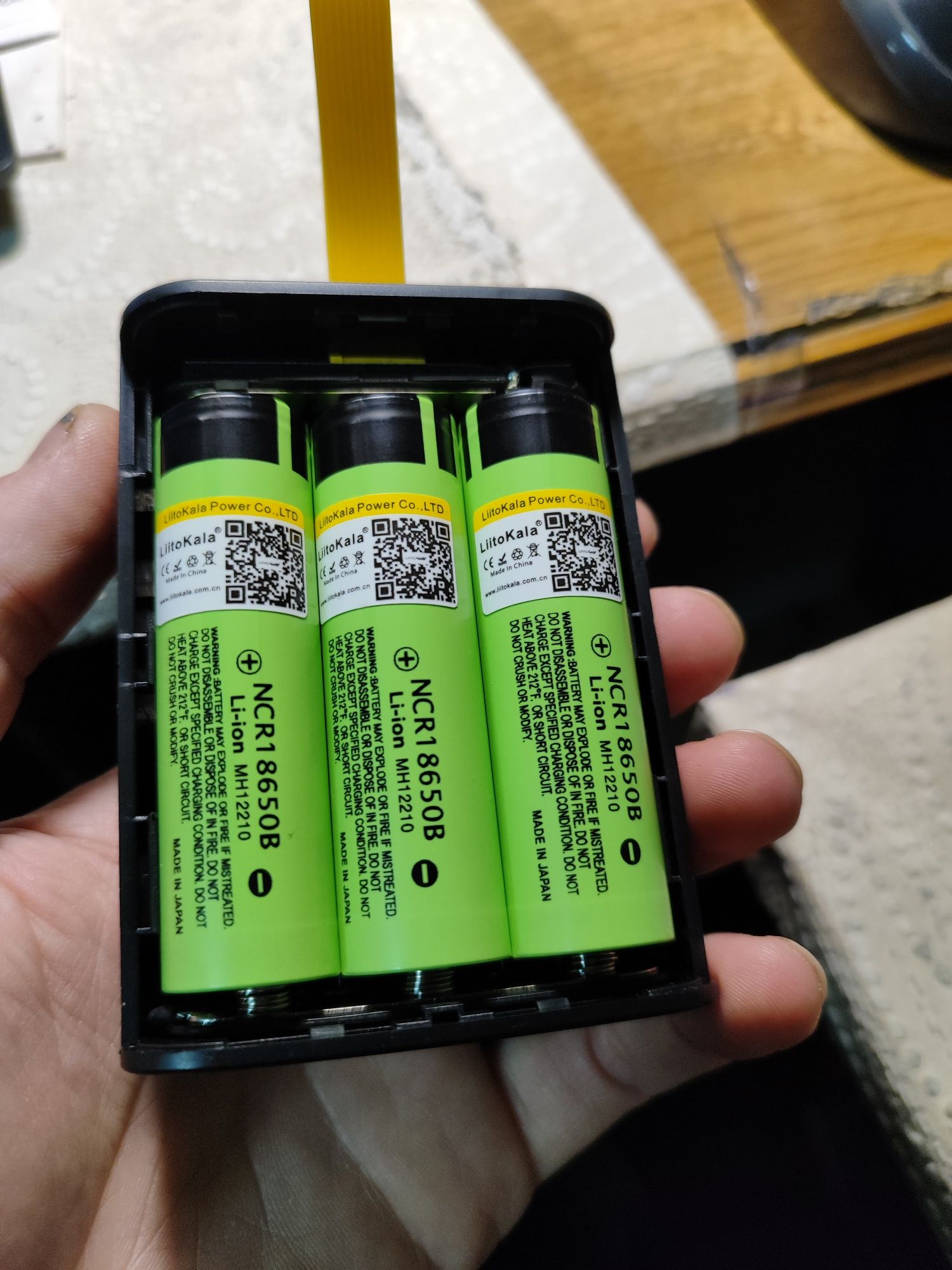 Павербанк DIY Shell 3х18650