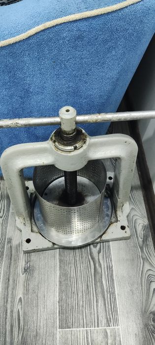 Соковыжималка пресс