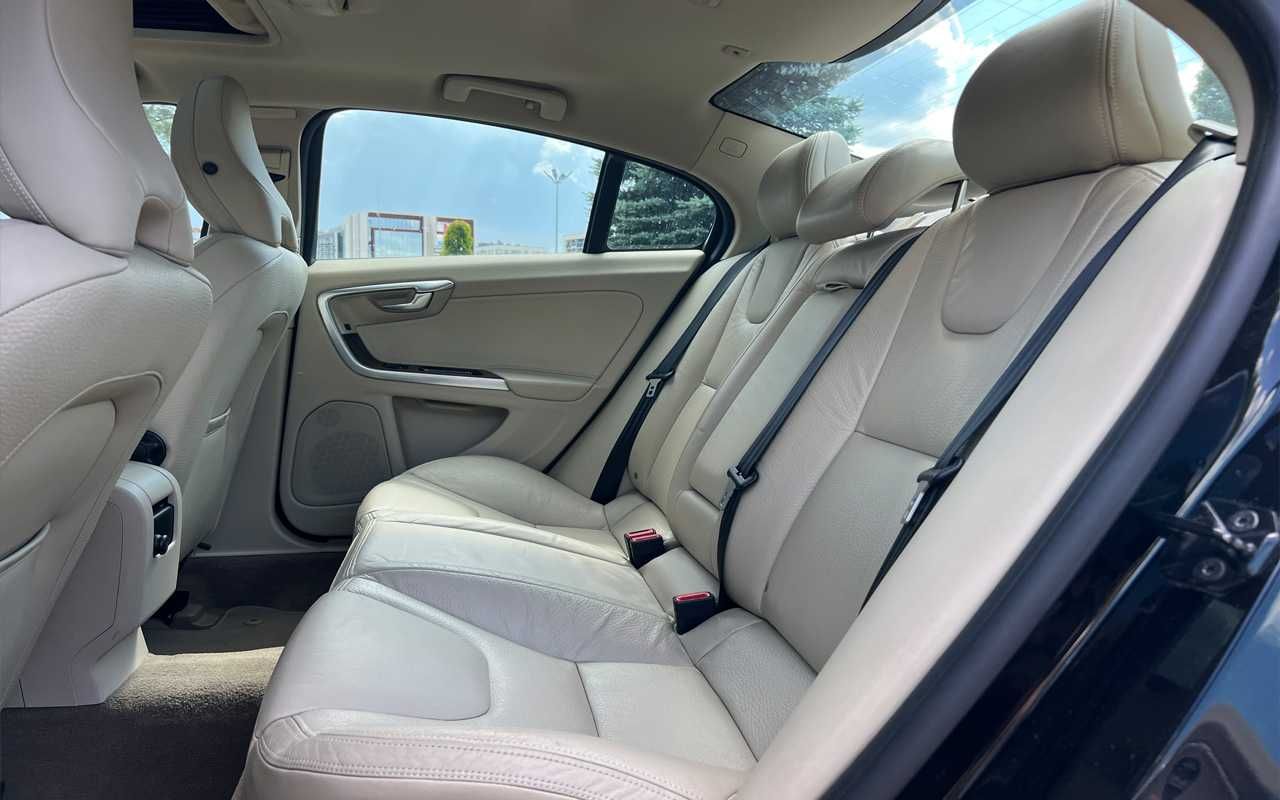 Volvo S60 - 2011