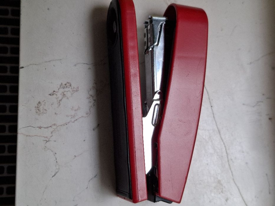 Міцний степлер Novus В4 Німеччина на 40 лис. скоби  24/6, 24/8, 26/6,