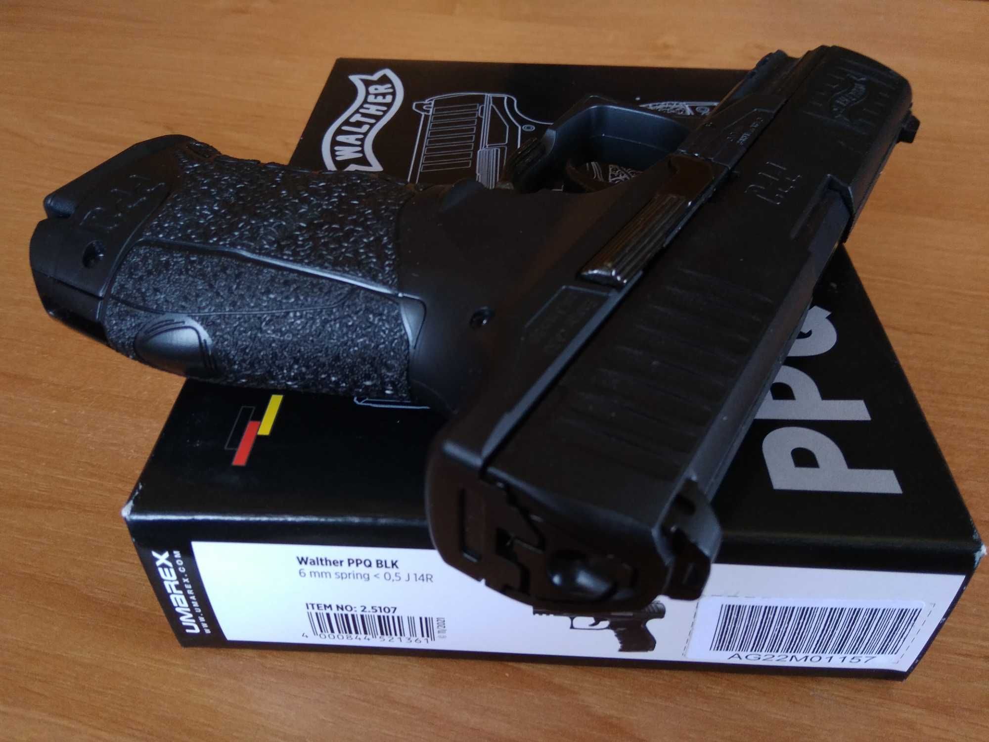 Игрушечный пистолет Walther PPQ Umarex на пульках, спринговый, детский