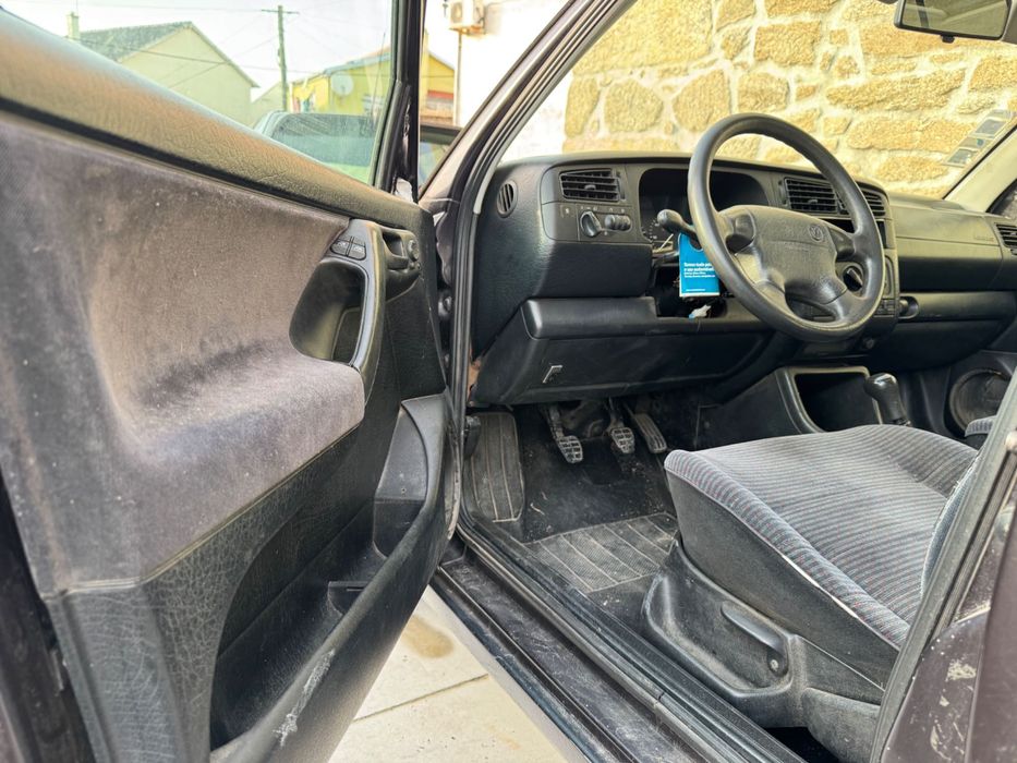 Bancos e quartelas das portas Golf 3 (5 portas)