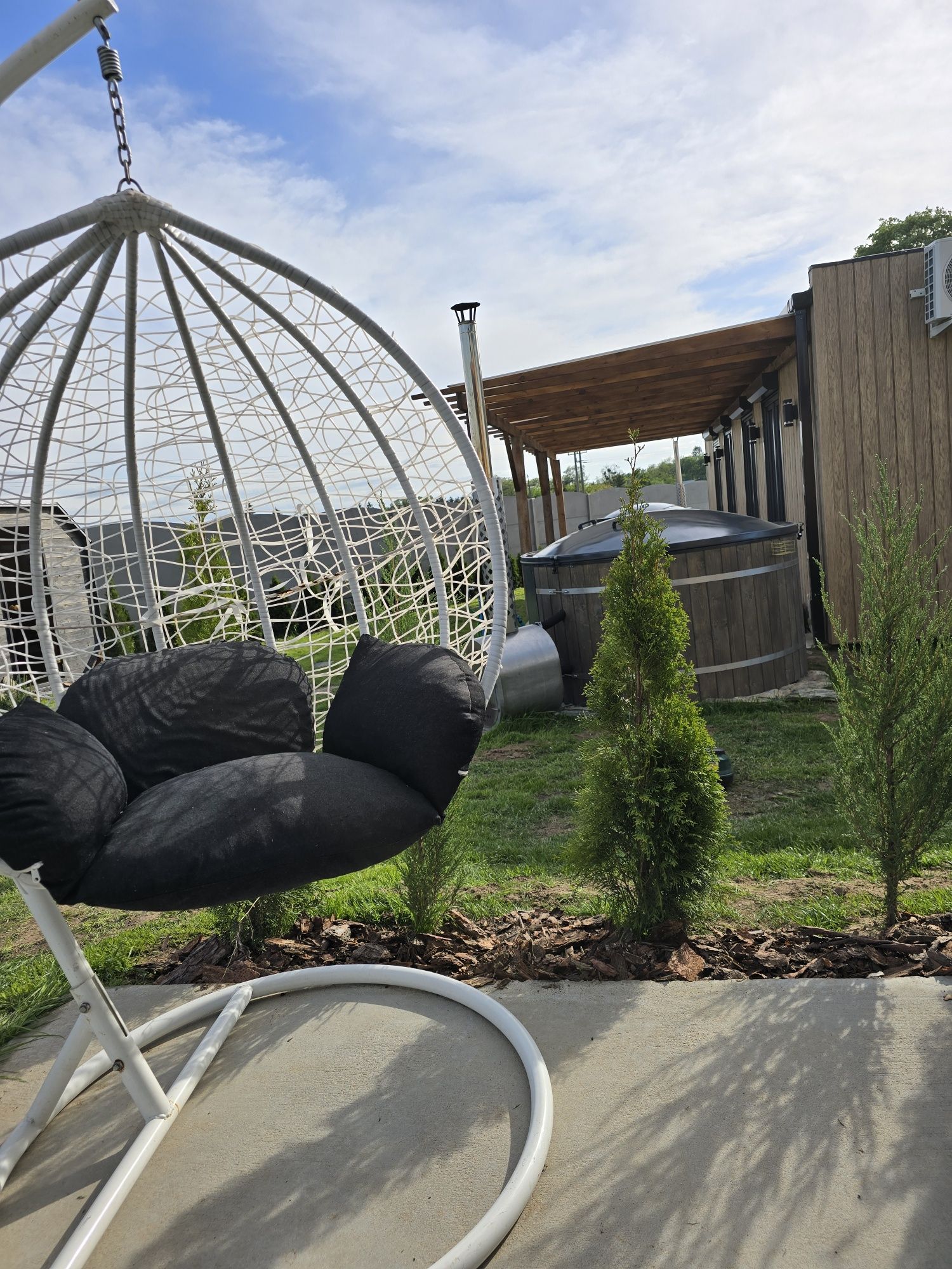Domek domki Sauny Jacuzzi Powidz Giewartów  nad  jeziorem