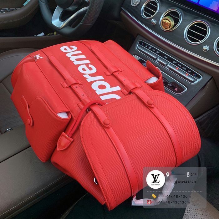 Louis Vuitton x Supreme Christopher рюкзак портфель мужской оригинал