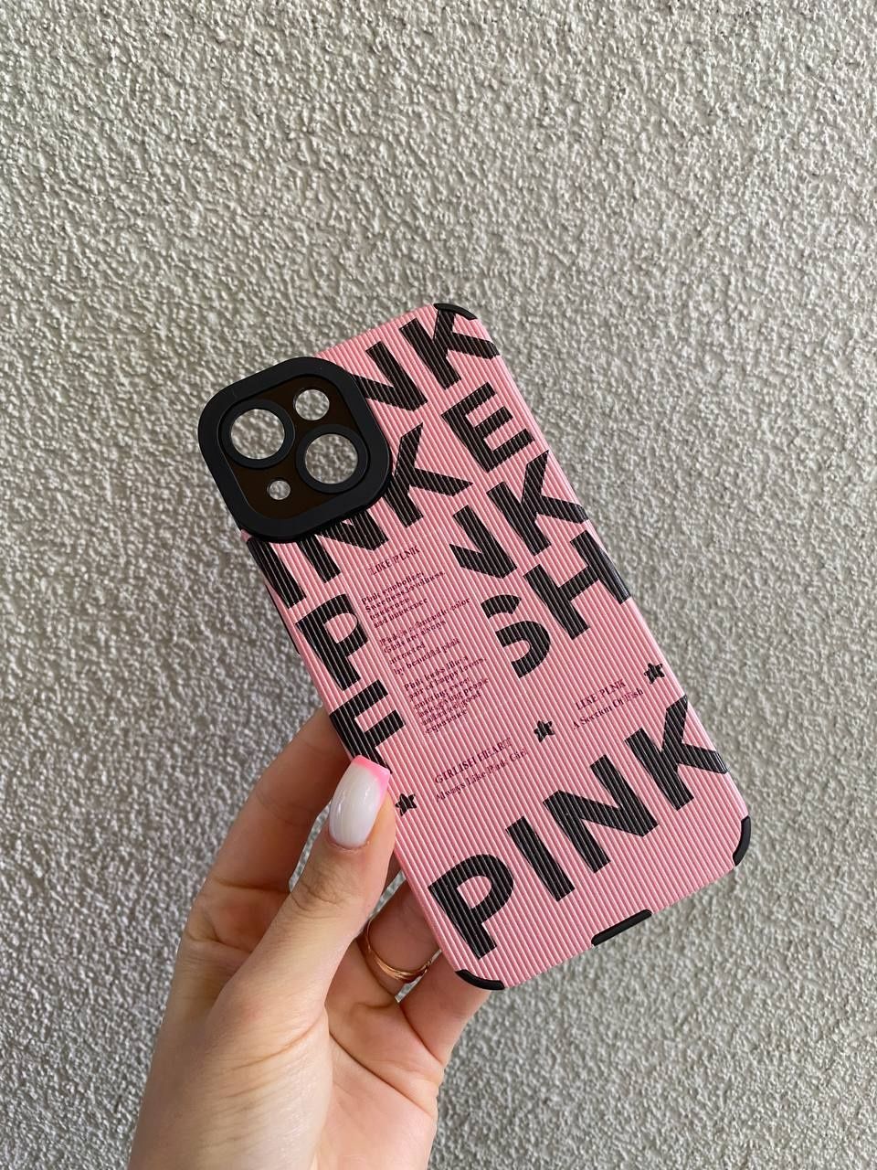 Etui na iPhone 13