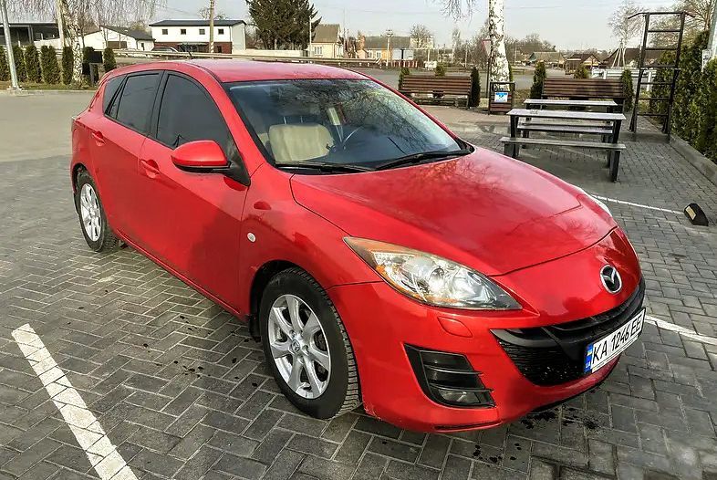 Мазда 3.2014 автом.
