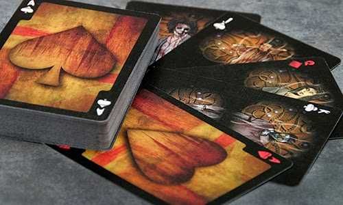 Baralhos de Cartas Guard by BOCOPO e Bicycle Sewer Dwellers
