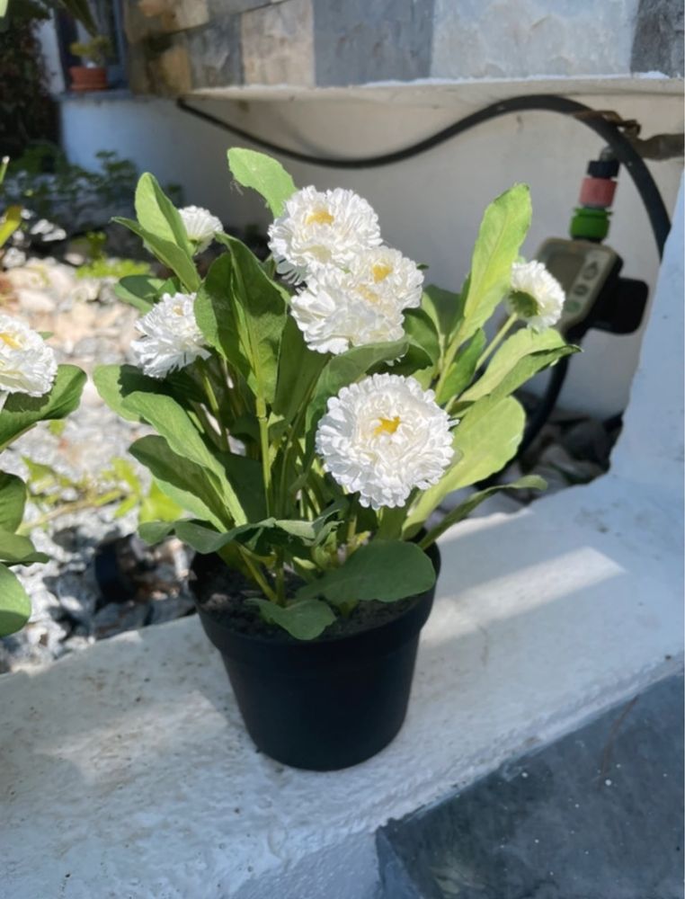 Lote de 3 vasos com flores artificiais, IKEA