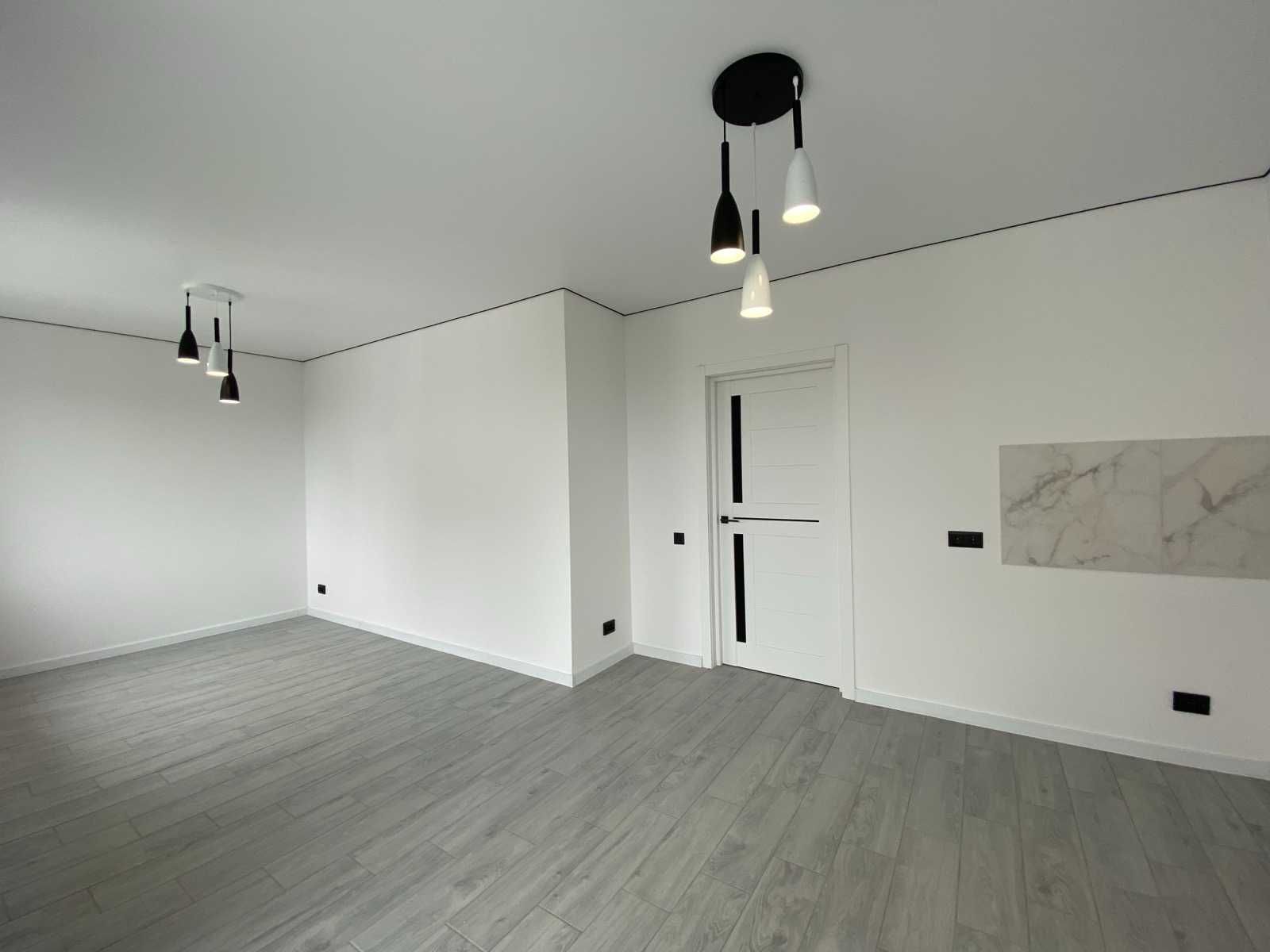 Нова 1-кімнатна квартира з євроремонтом ЖК Світанок.