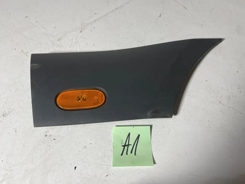 MERCEDES SPRINTER W910 LISTWA BŁOTNIKA PRAWY TYŁ A9106900001