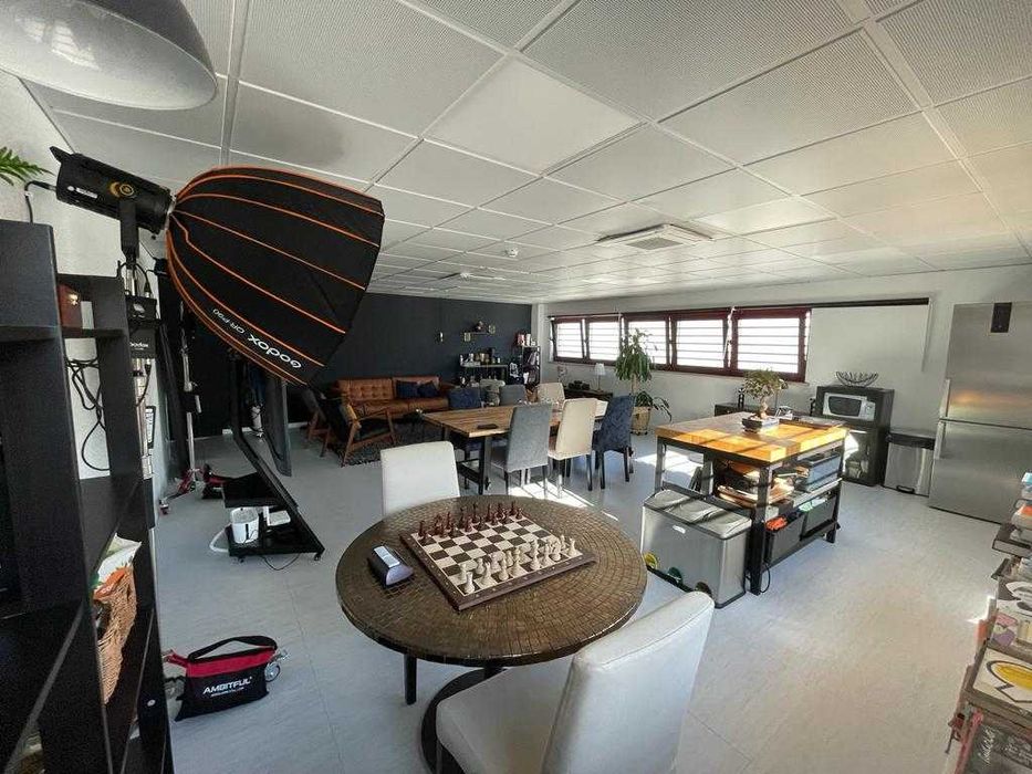 Espaço comercial / Escritório para arrendar