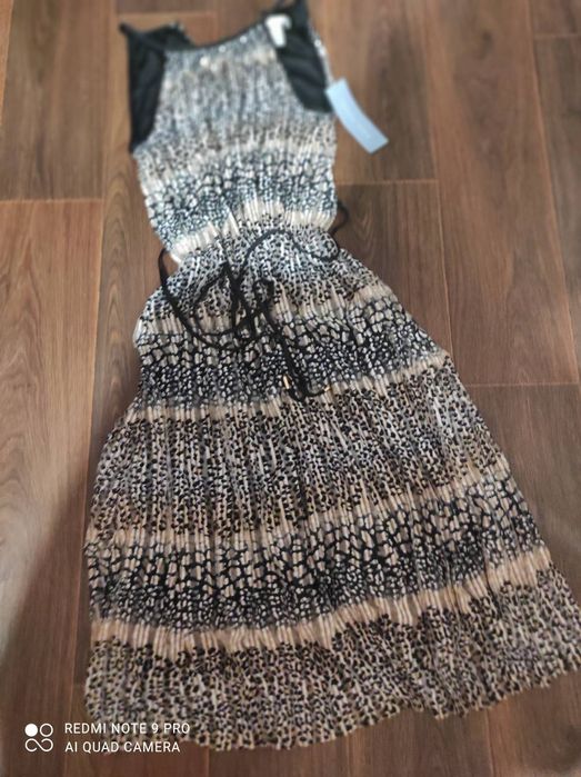 Продам женское платье