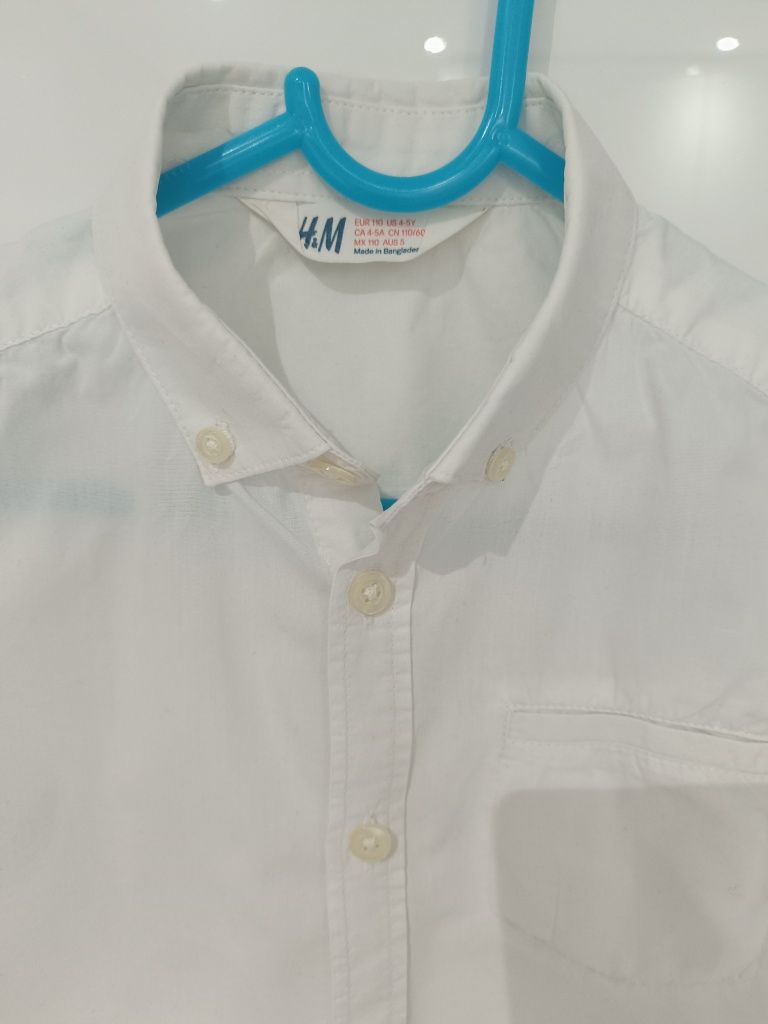 Koszula biała chłopięca r.110 HM elegancka