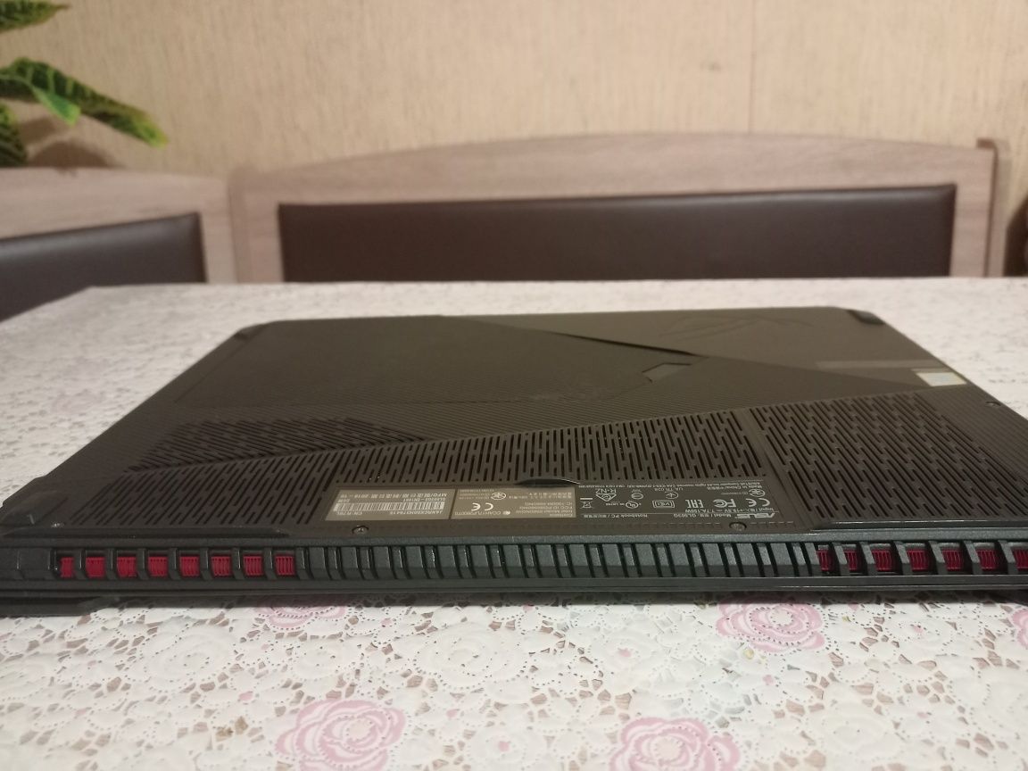 Asus Republig of Gaming Strix GL503VM GTX