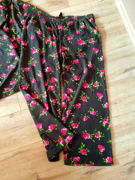 Піжама флісова жіноча.