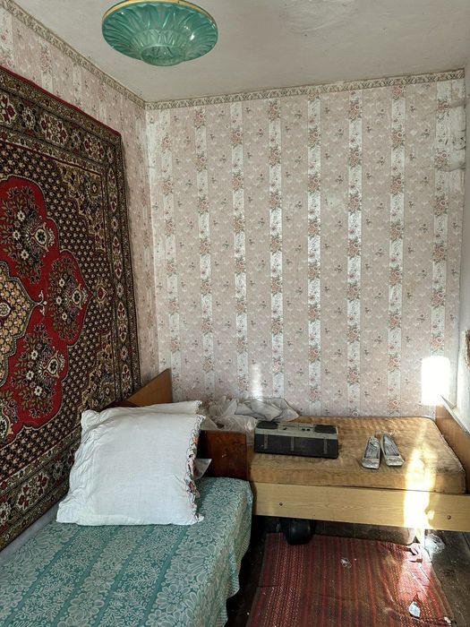 будинок в селі Пиріжки