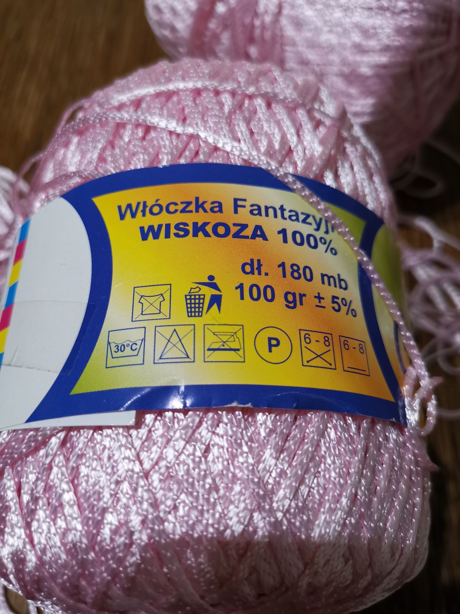 Fantazyjna włóczka Carina