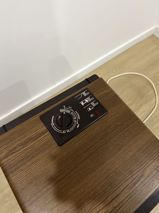 Desumidificador a imitar madeira carvalho queifri 1074