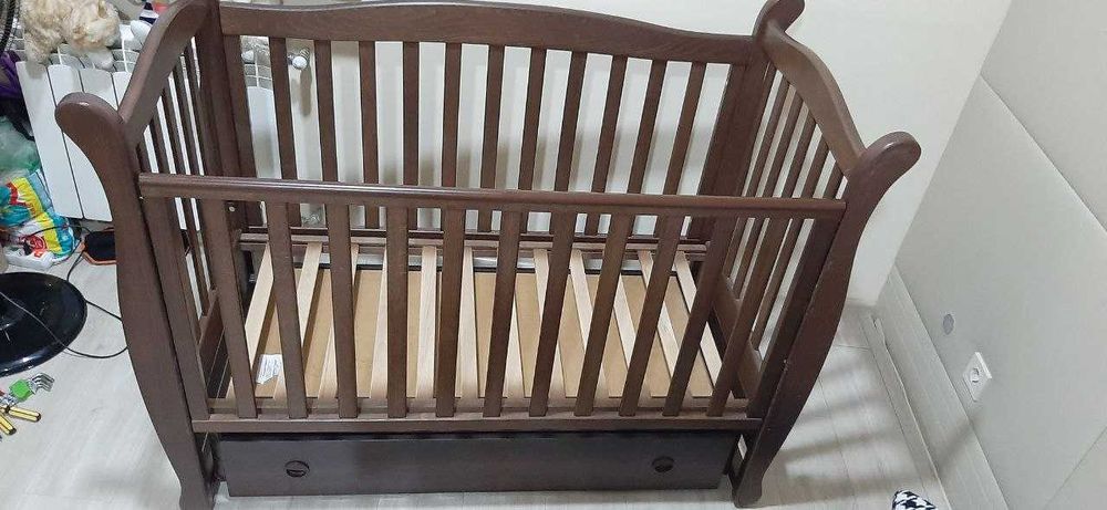 Дитяче ліжко Верес Соня ЛД15 горіх поперечний маятник з ящиком