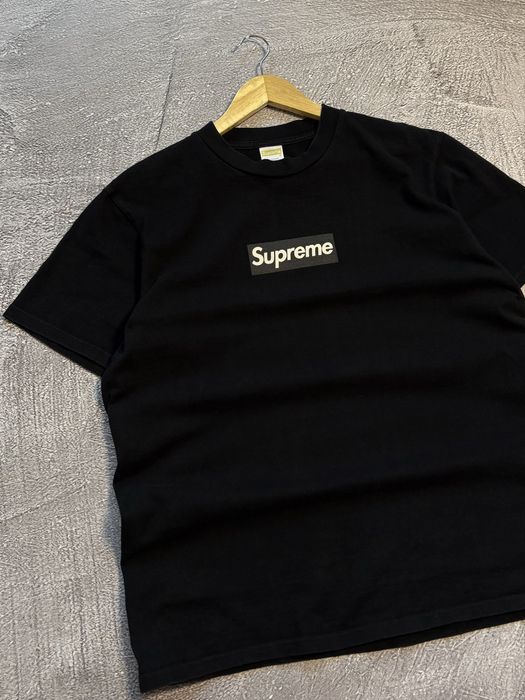 Футболка Supreme розмір L-XL