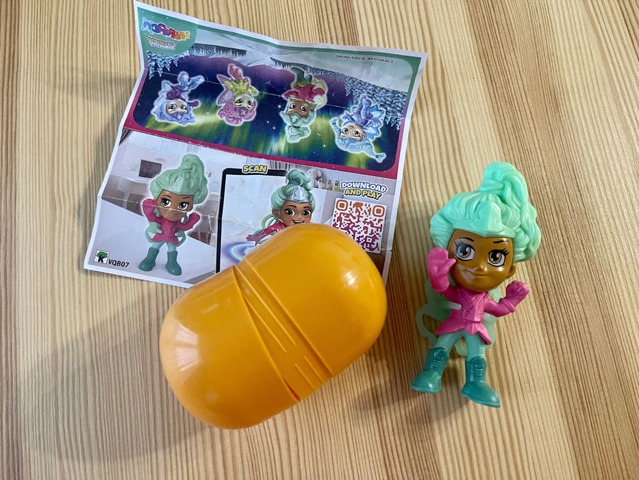 Кіндер максі, фігурка