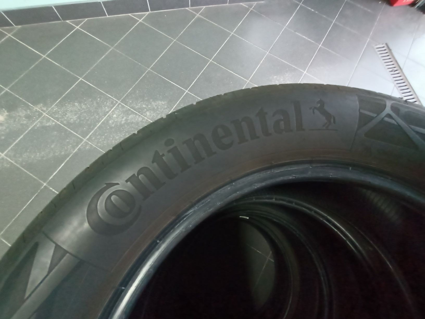 Continental EcoContact 6 235/ 55 R 18 V XL