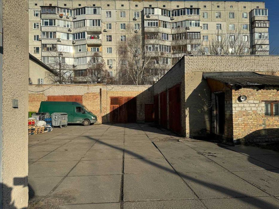 Продаж комерційної нерухомості м. Обухів , вул. Каштанова 6