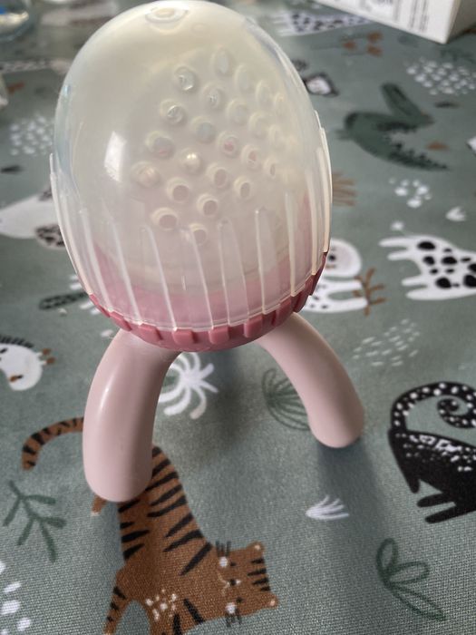 Gryzak silikonowy do podawania pokarmu b.box