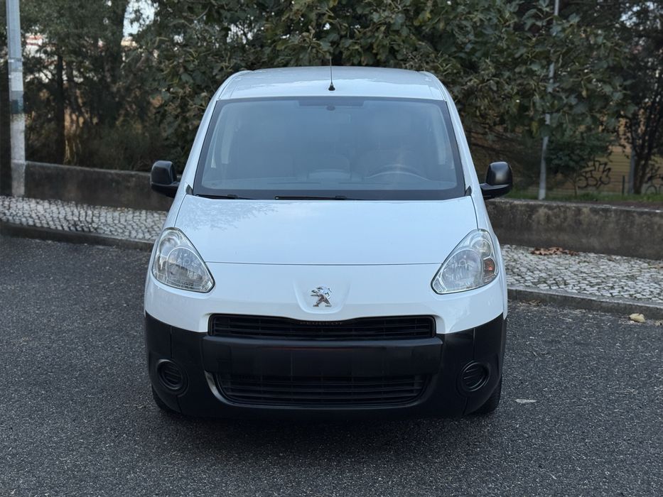 Peugeot Partner Longa 3 lugares