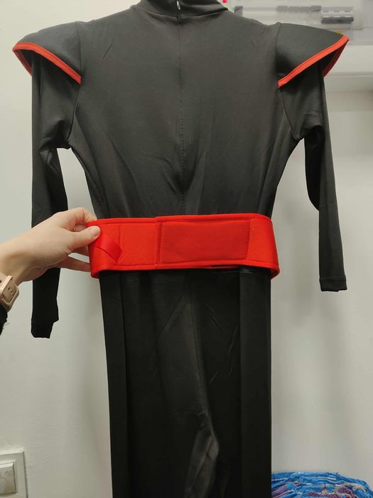 Strój Ninjago dla dzieci rozmiar M dobry na 158-164