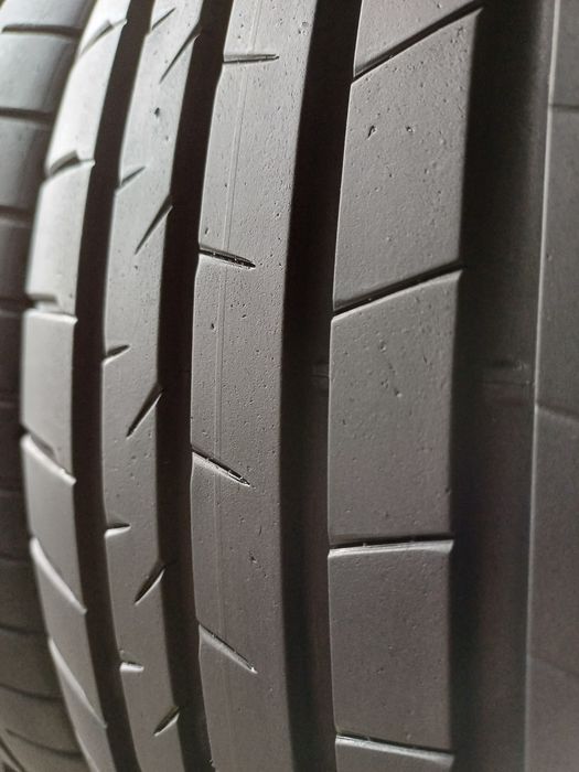 235/45/20 Sprzedam komplet opon Bridgestone MO