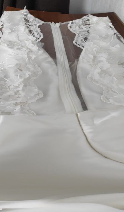 Сукня весільня