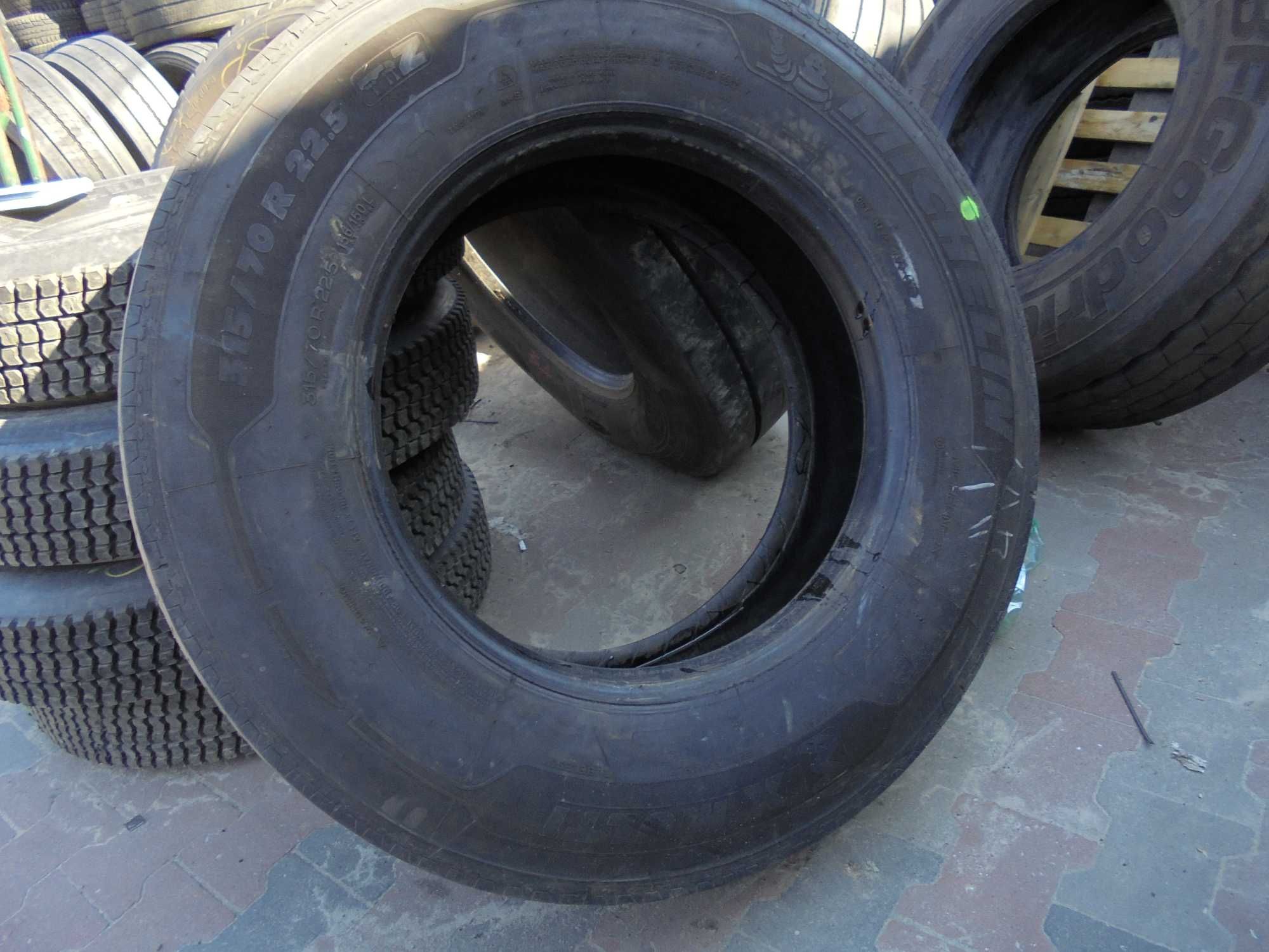 Opona 315/70R22.5 Michelin X Multi Z ( 1000 netto)