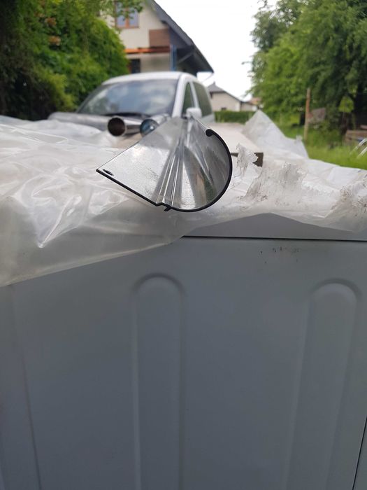 Kolano fi 100 Flamingo RAL7016