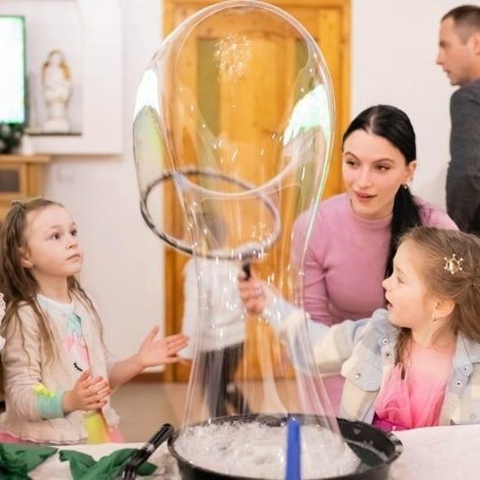 Шоу мильних бульбашок