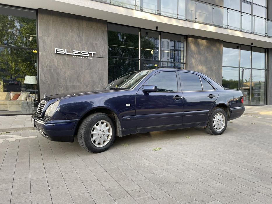 Мерседес Е-клас, W210 ( після дтп )