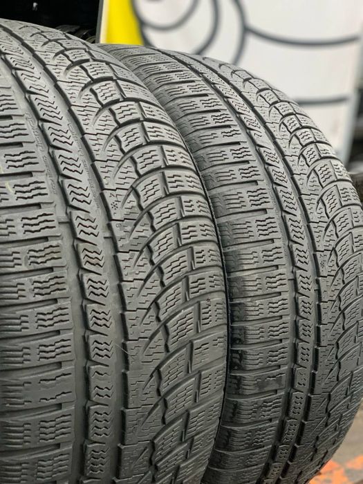 Шини зимові 2шт 255/40 R19 Nokian WRA4