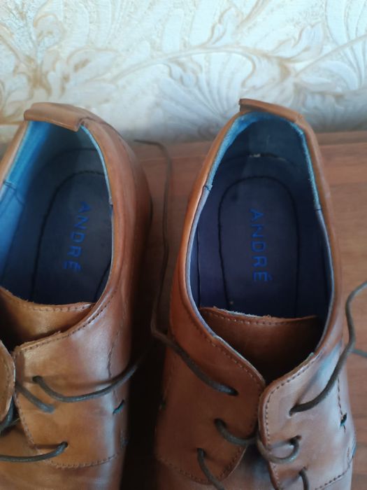 Чоловічі шкіряні туфлі