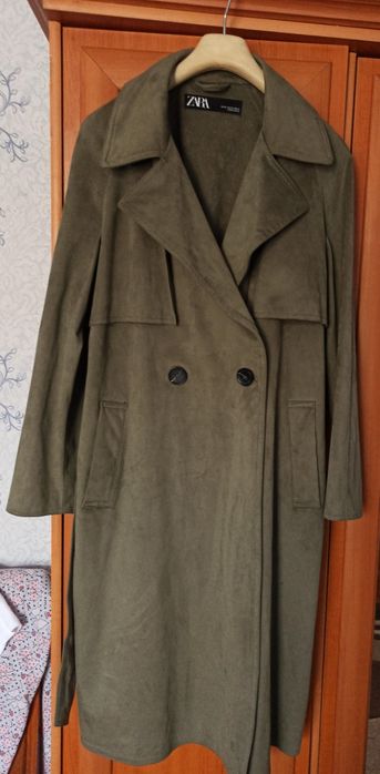 Тренч Zara кольору хакі