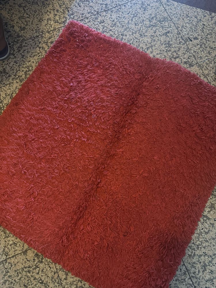Tapete vermelho IKEA
