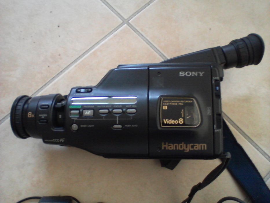 Camara VIDEO 8 Avariada