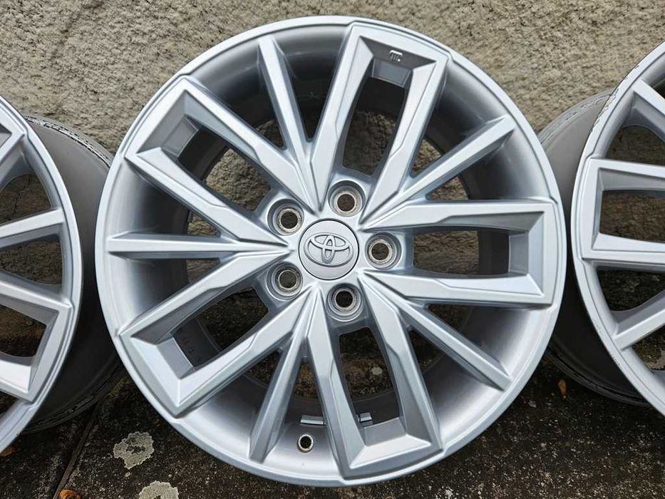 Felgi 17'' OEM TOYOTA Corolla E21 Yaris Cross C-HR Auris Verso Avensis