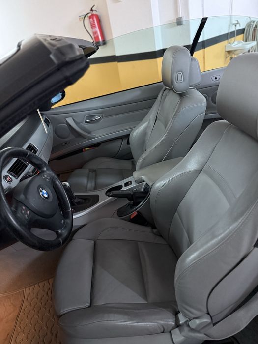 Bmw 330D cabrio 2009 Pack M nacional trato de finaciamento/retoma