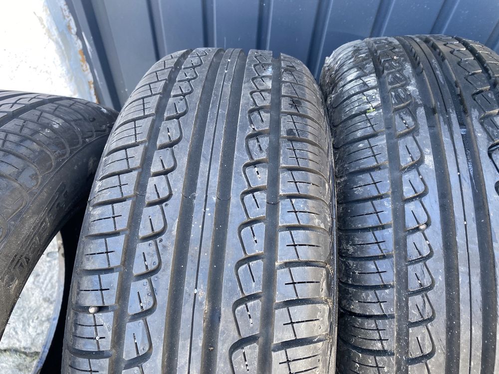 Opony Lato Pirelli 185/60/15 Komplet Ładne !!