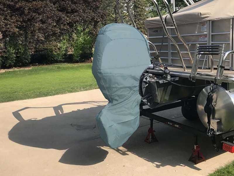 Pokrowce na silniki zaburtowe marki YAMAHA / Różne modele silników