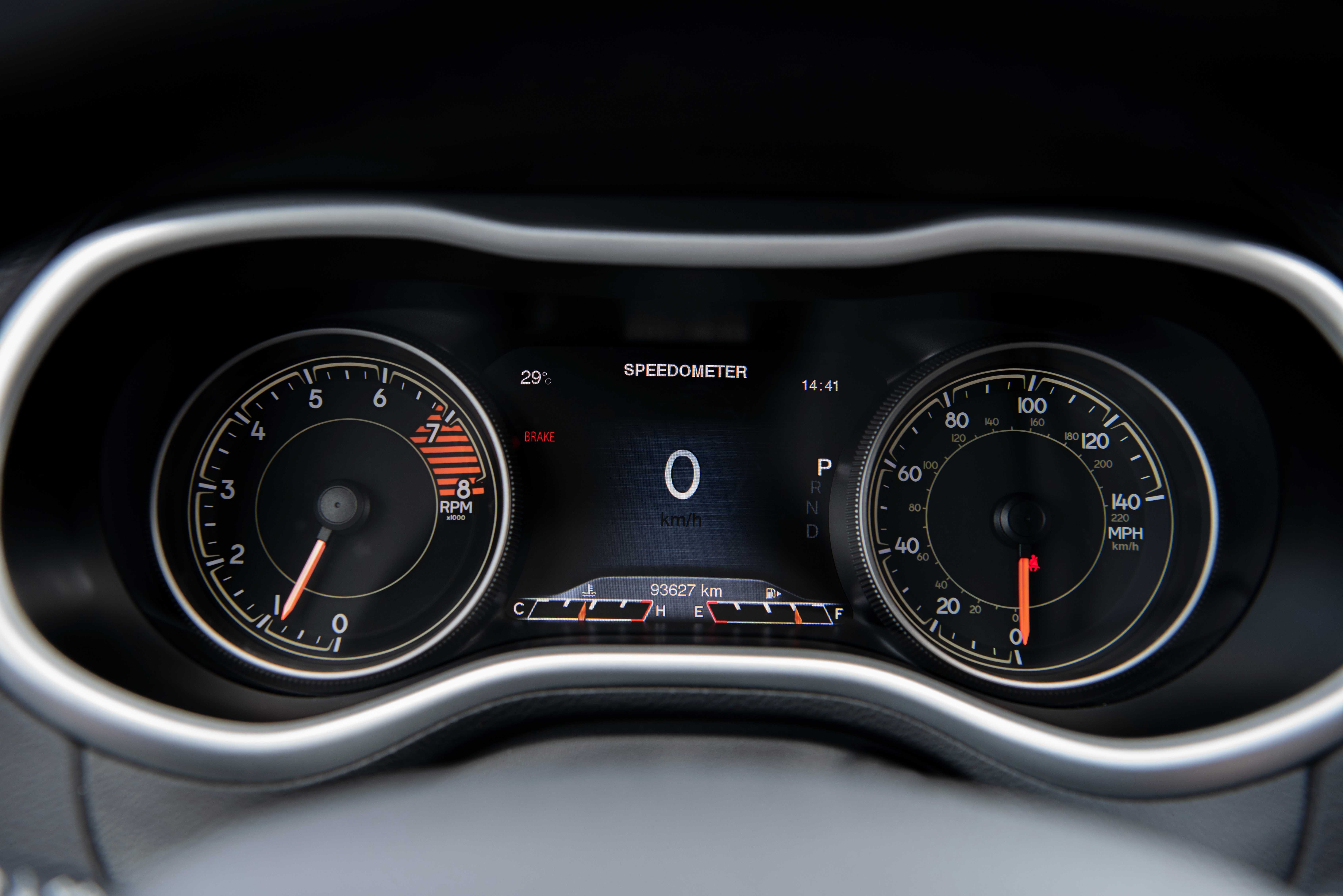 Jeep Cherokee KL 3.2 повний привід з цілою безпекою