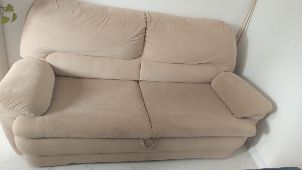 Sofa trzyosobowa z funkcją spania