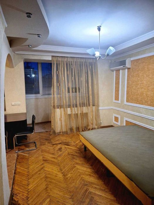 Затишна 1-к, вул. Березняківська, 36Г, метро "Лівобережна" - 10 хв.