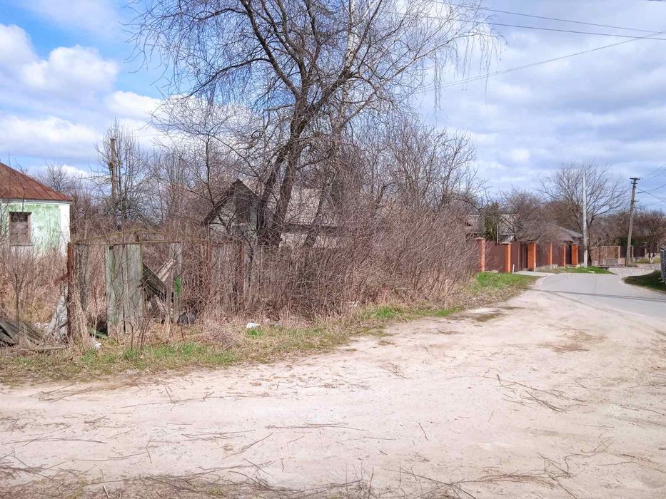 Липовий Скиток. Продаж кутова ділянка 17соток.